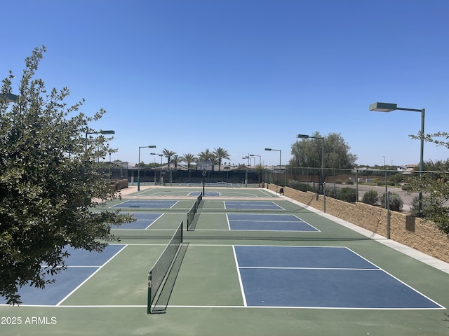 6557 S Classic Way, Gilbert, AZ 85298 - view of tennis court featuring community basketball court and fence
