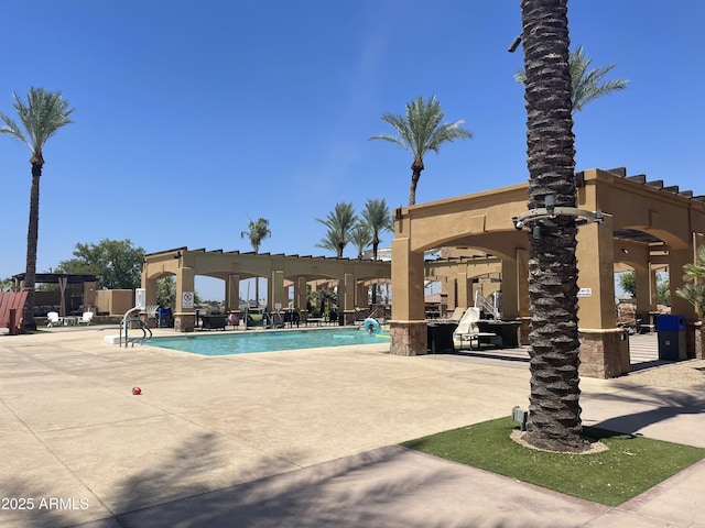6557 S Classic Way, Gilbert, AZ 85298 - community pool featuring a patio area