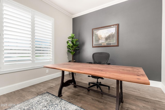 office with baseboards, crown molding, and wood finished floors