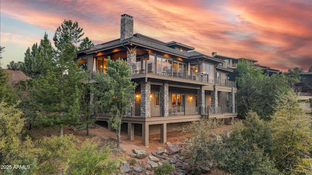 2800 E Morning Glory Cir, Payson, AZ 85541 - back of property with a balcony and a chimney