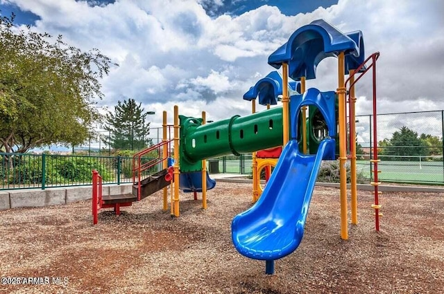 6215 E Sefton Dr, Prescott Valley, AZ 86314 - community play area featuring fence