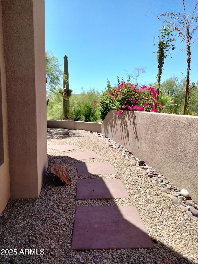 25150 N Windy Walk Dr Unit 14, Scottsdale, AZ 85255 - view of yard