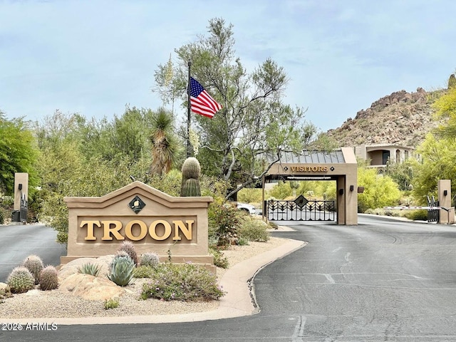 25150 N Windy Walk Dr Unit 14, Scottsdale, AZ 85255 - view of community sign