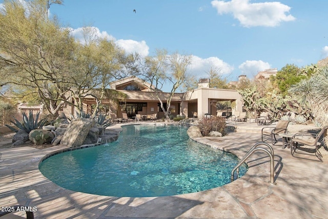 25150 N Windy Walk Dr Unit 14, Scottsdale, AZ 85255 - outdoor pool with a patio
