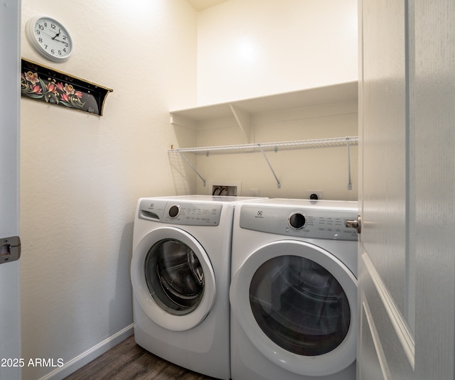 7648 S Thimble Peak, Gold Canyon, AZ 85118 - washroom featuring washing machine and dryer, dark wood-style flooring, and baseboards