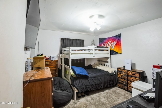 bedroom with carpet