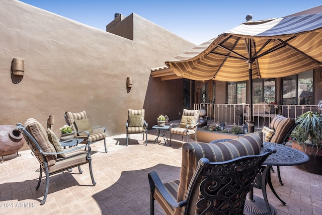 view of patio / terrace featuring outdoor lounge area