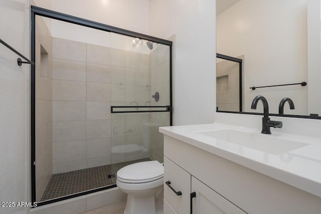 1246 E Penedes Dr, Gilbert, AZ 85298 - full bath featuring a stall shower, toilet, and vanity