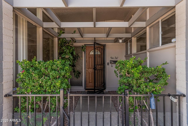 5420 N Granite Reef Rd, Scottsdale, AZ 85250 - doorway to property