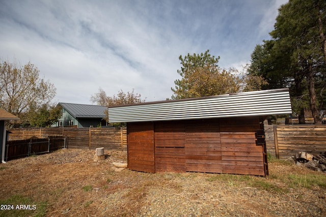 view of outbuilding