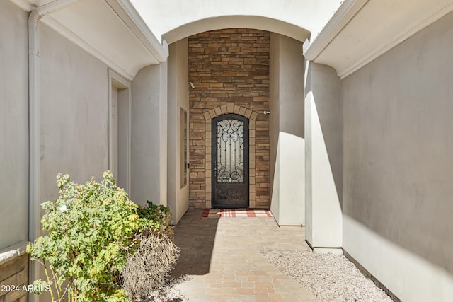 view of entrance to property