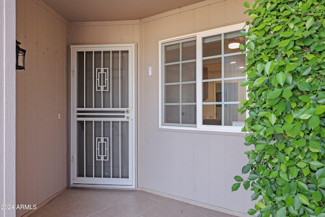 view of entrance to property