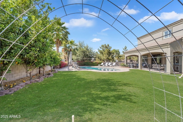 21266 S 213th Pl, Queen Creek, AZ 85142 - view of yard featuring a patio