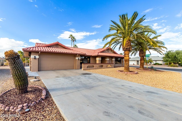 view of front facade with a garage