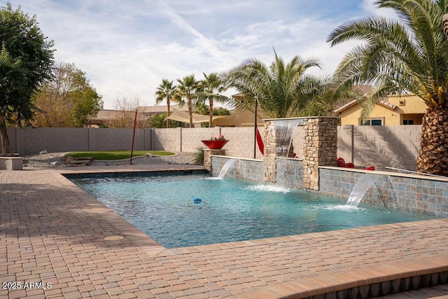 view of pool featuring pool water feature