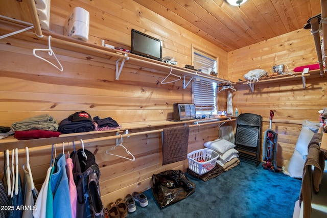 2271 Lindbergh Rd, Overgaard, AZ 85933