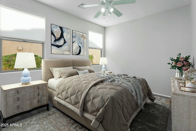 bedroom with ceiling fan