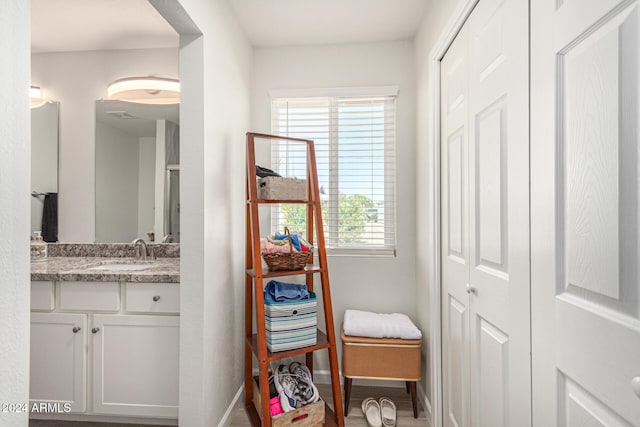 bathroom with vanity