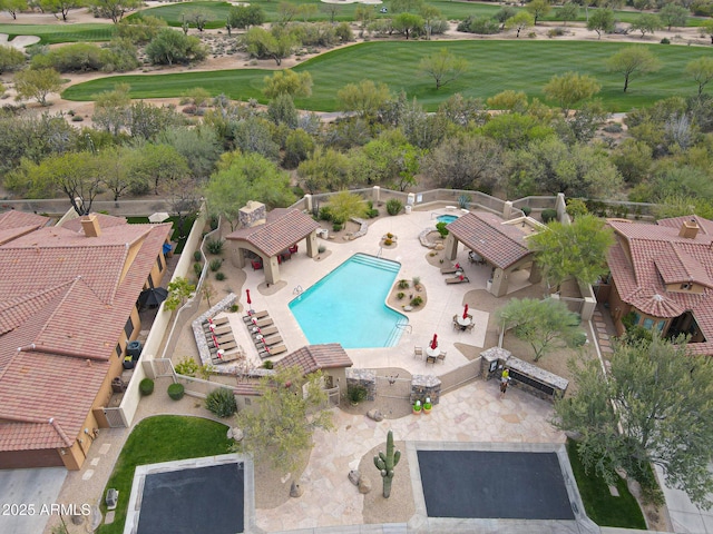 birds eye view of property featuring view of golf course