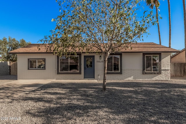 11025 E Cholla Rd, Mesa, AZ 85207 - ranch-style home with brick siding and a shingled roof
