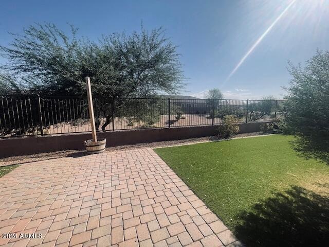 view of yard with a patio area