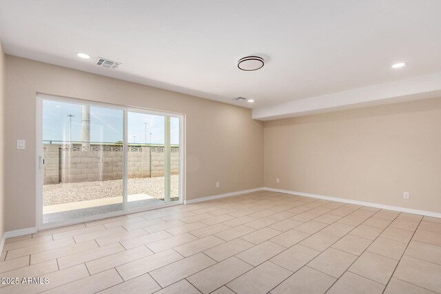 8124 N 45th Ave, Glendale, AZ 85302 - unfurnished room with recessed lighting and baseboards