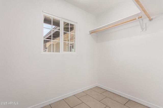 8124 N 45th Ave, Glendale, AZ 85302 - walk in closet featuring light tile patterned floors