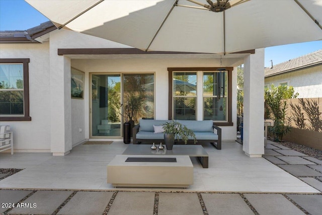 view of patio / terrace featuring an outdoor hangout area