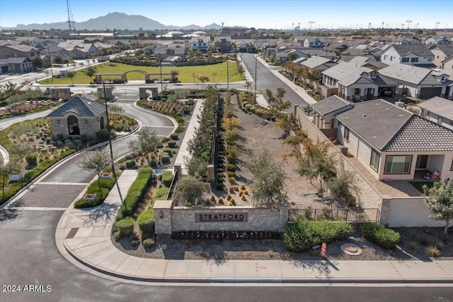 bird's eye view featuring a mountain view