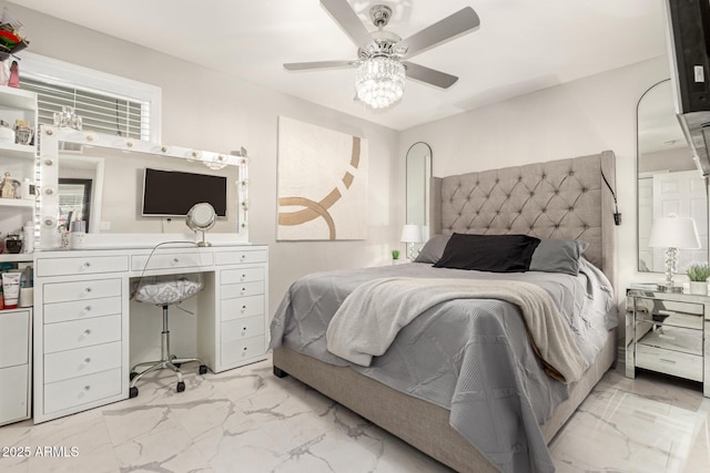 bedroom with ceiling fan