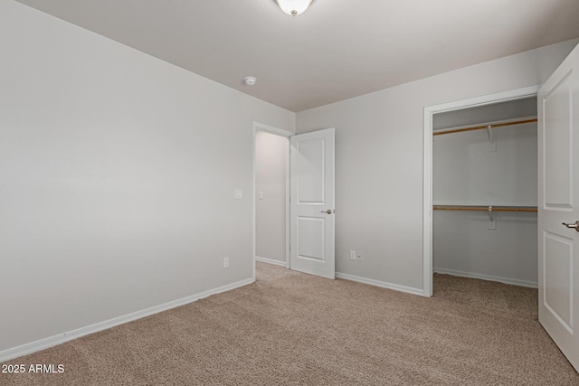 2000 N 36th St Unit 41, Phoenix, AZ 85008 - unfurnished bedroom featuring carpet floors and a closet