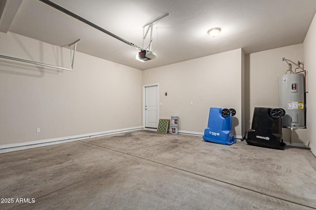 2000 N 36th St Unit 41, Phoenix, AZ 85008 - garage with water heater and a garage door opener