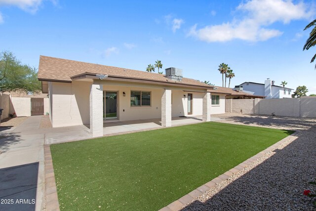 2329 S Elm, Mesa, AZ 85202 - back of property with a patio area and stucco siding