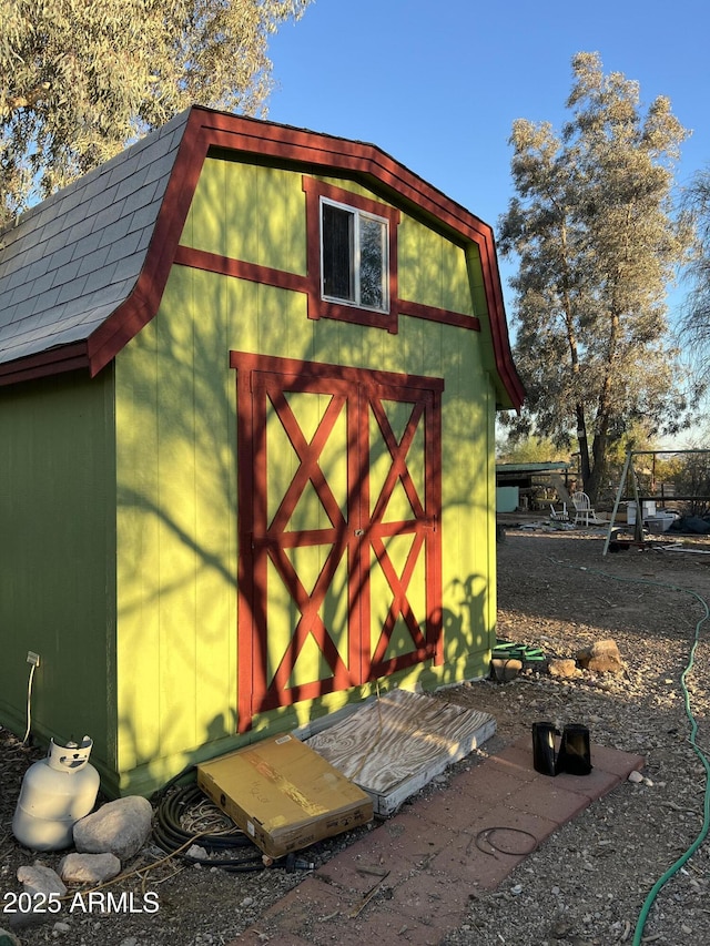 view of outbuilding featuring an outdoor structure