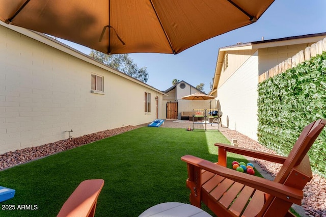 view of yard with a patio