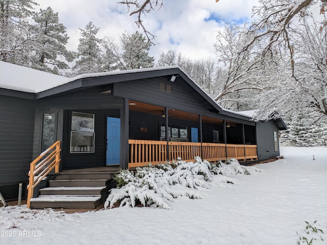 3440 N Meadow Dr, Pine, AZ 85544 - view of front facade featuring covered porch
