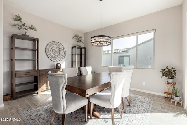 dining room with an inviting chandelier