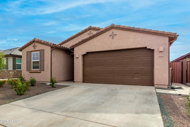 view of front facade with a garage