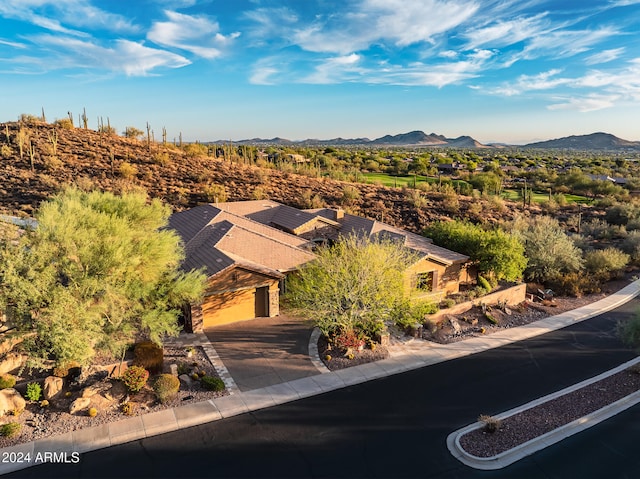 bird's eye view with a mountain view