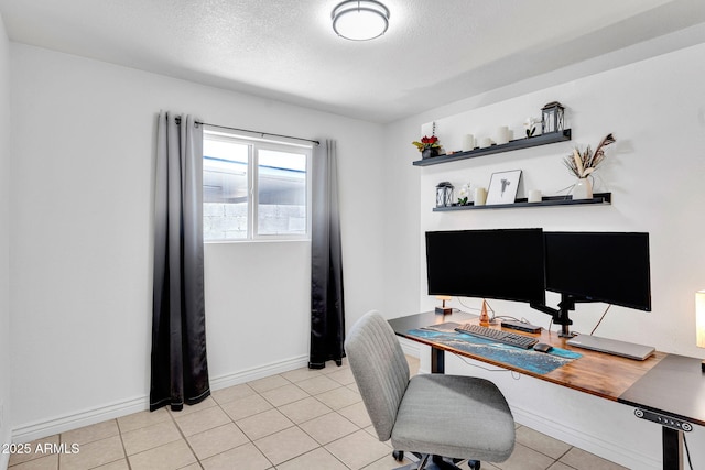 625 S Daley, Mesa, AZ 85204 - office area with baseboards and a textured ceiling