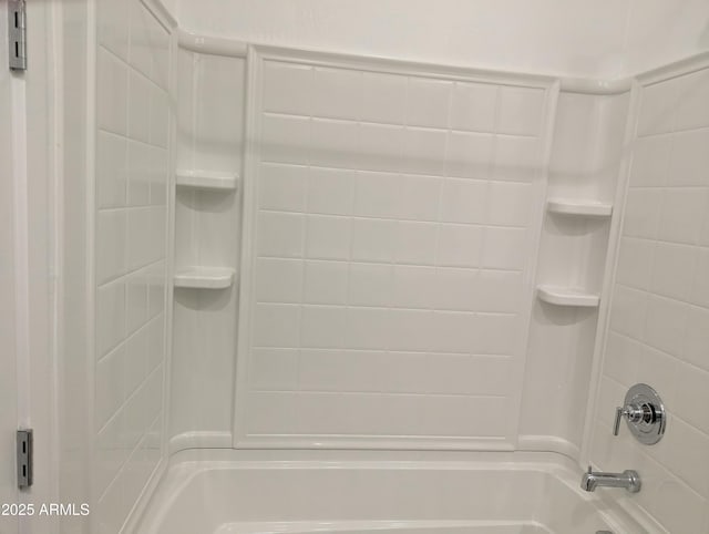 4330 N 94th Ave, Phoenix, AZ 85037 - full bath featuring tub / shower combination