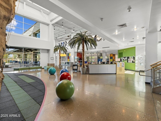 3550 N Camden Dr, Florence, AZ 85132 - common area with a high ceiling