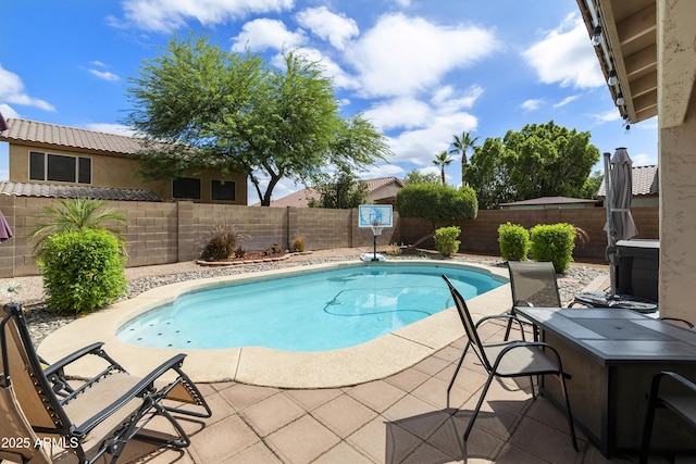 1072 W Windhaven Ave, Gilbert, AZ 85233 - view of pool with a patio and a fenced backyard