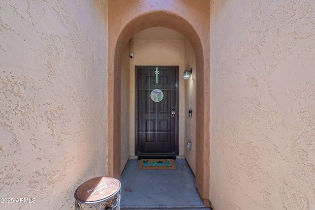 1927 W Mine Trl, Phoenix, AZ 85085 - entrance to property with stucco siding