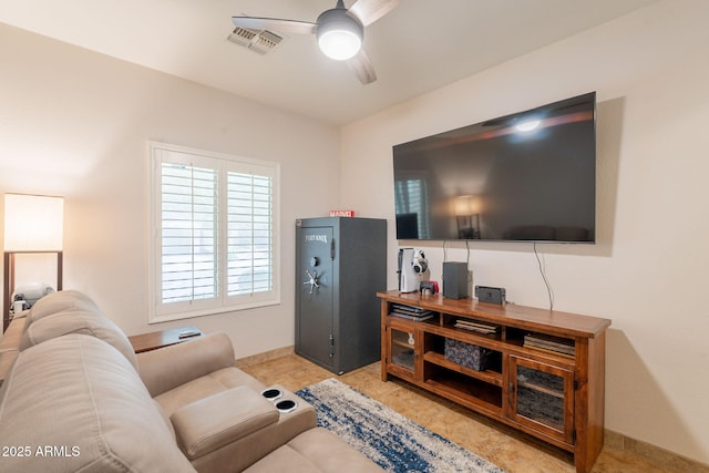 1927 W Mine Trl, Phoenix, AZ 85085 - living area featuring a ceiling fan