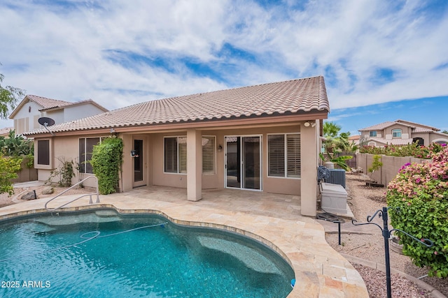 15809 S 31st St, Phoenix, AZ 85048 - back of property with stucco siding, central AC, a tiled roof, and a patio area