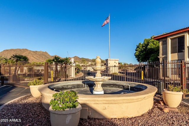 10410 N Cave Creek Rd Unit 2030, Phoenix, AZ 85020 - view of community with a mountain view