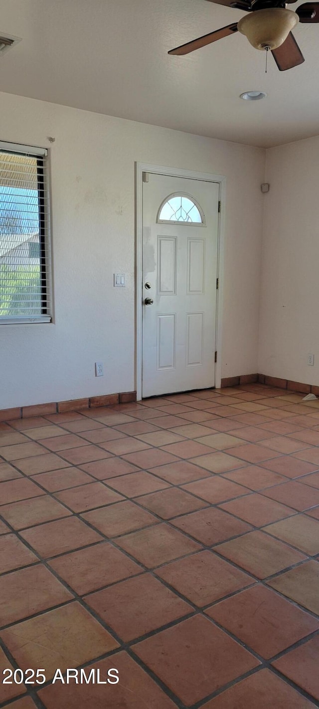 321 S Bridge St, Superior, AZ 85173 - view of foyer entrance
