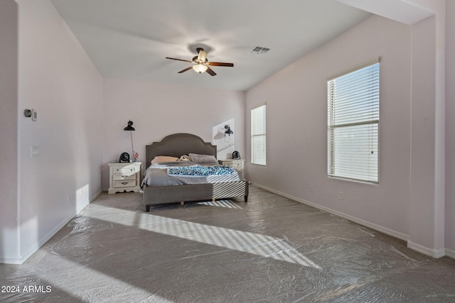 bedroom with carpet and ceiling fan