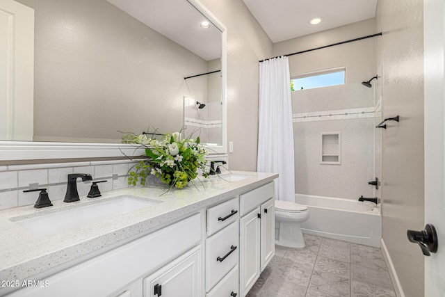 6328 W Fetlock Trl, Phoenix, AZ 85083 - full bath featuring a sink, shower / bathtub combination with curtain, toilet, and double vanity
